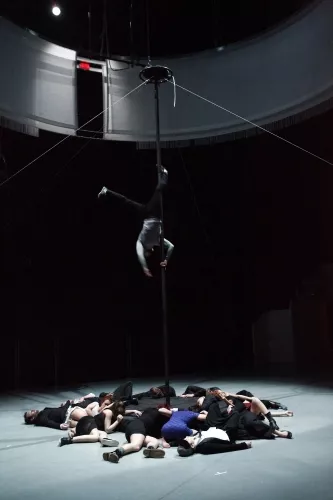 PULSIONS_24E_L_LAFFARGUE_2012_SPECT_FIN_ETUDES_CNAC_CHALONS_EN_CHAMPAGNE