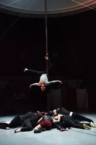 PULSIONS_24E_L_LAFFARGUE_2012_SPECT_FIN_ETUDES_CNAC_CHALONS_EN_CHAMPAGNE