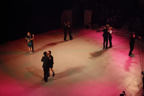 PULSIONS_24E_L_LAFFARGUE_2012_SPECT_FIN_ETUDES_CNAC_CHALONS_EN_CHAMPAGNE