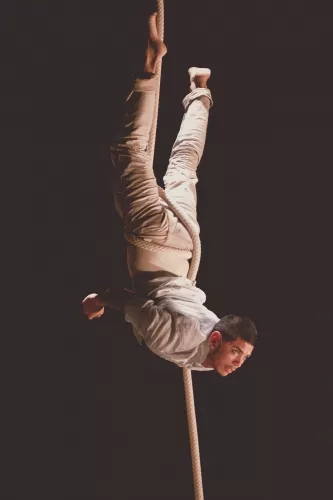José Luis Cordova, Corde lisse, 25e promotion du Centre national des arts du cirque/CNAC de Châlons-en-Champagne