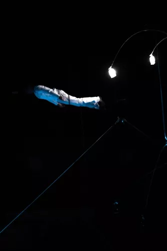 Santiago Howard, Mât chinois, 25e promotion du Centre national des arts du cirque/CNAC de Châlons-en-Champagne