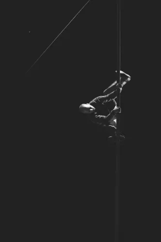 Philippe Ribeiro, Mât chinois, 25e promotion du Centre national des arts du cirque/CNAC de Châlons-en-Champagne