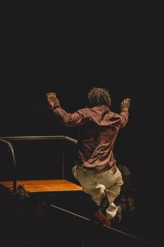 Issouf Zemani, Fil, 25e promotion du Centre national des arts du cirque/CNAC de Châlons-en-Champagne