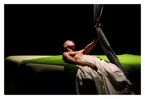 Danilo de Campos Pacheco, Tissus, 26e promotion du Centre national des arts du cirque/CNAC de Châlons-en-Champagne