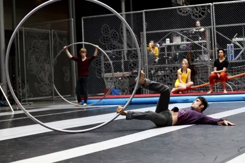 Juan Ignacio Tula, Roue cyr, 26e promotion du Centre national des arts du cirque/CNAC de Châlons-en-Champagne