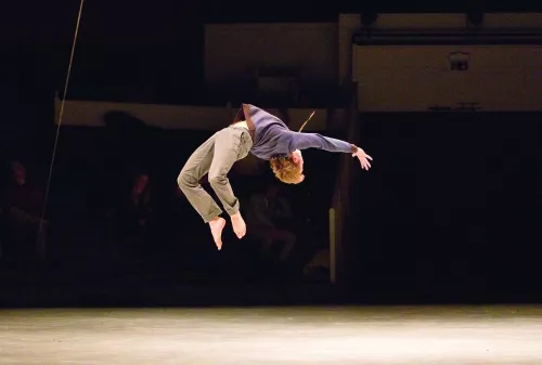 Clotaire Fouchereau, acrobatie, 28e promotion du centre national des arts du cirque (Cnac) de Châlons-en-Champagne