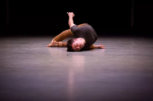 Thomas Pavon, acrobatie dans le mouvement, 29e promotion du Centre national des arts du cirque (Cnac) de Châlons-en-Champagne