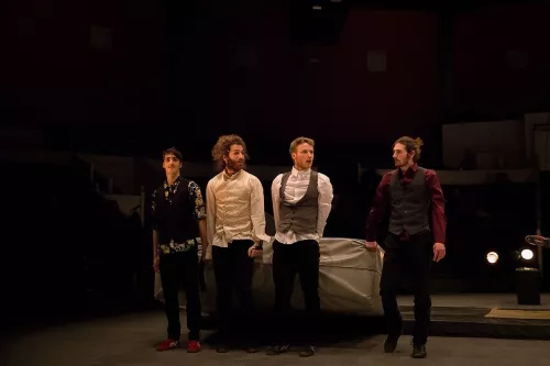 Rémi Auzanneau, Hernan Elencwajg, Tanguy Pelayo, Baptiste Petit, Collectif bascule - Banquine, 30e promotion du Centre national des arts du cirque (Cnac) de Châlons-en-Champagne