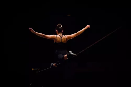 Poppy Plowman, fil, 30e promotion du Centre national des arts du cirque (Cnac) de Châlons-en-Champagne