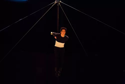 Léon Volet, mât chinois, 30e promotion du Centre national des arts du cirque (Cnac) de Châlons-en-Champagne