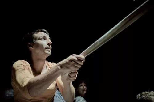 Fernando Arevalo Casado, corde lisse, 31e promotion du Centre national des arts du cirque (Cnac) de Châlons-en-Champagne