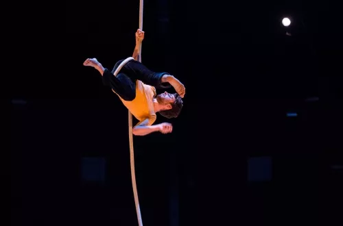 Fernando Arevalo Casado, corde lisse, 31e promotion du Centre national des arts du cirque (Cnac) de Châlons-en-Champagne