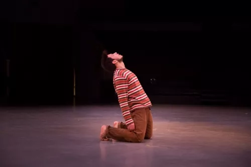 Davide Bonetti, acro-danse, 31e promotion du Centre national des arts du cirque (Cnac) de Châlons-en-Champagne