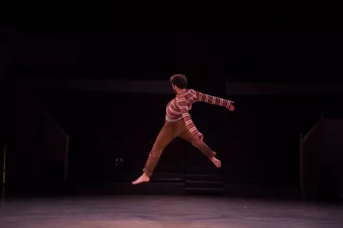 Davide Bonetti, acro-danse, 31e promotion du Centre national des arts du cirque (Cnac) de Châlons-en-Champagne