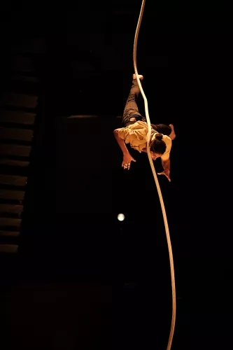 Pablo Penailillo Soto, corde lisse, 31e promotion du Centre national des arts du cirque (Cnac) de Châlons-en-Champagne