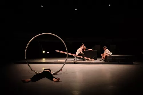 Anton Persson, bascule coréenne, 31e promotion du Centre national des arts du cirque (Cnac) de Châlons-en-Champagne