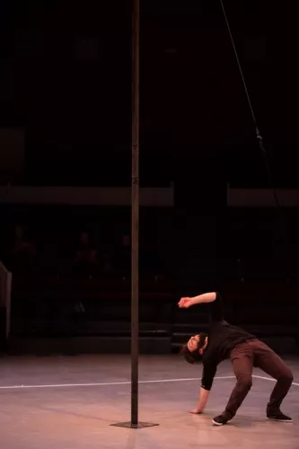 Mael Thierry, mât chinois, 31e promotion du Centre national des arts du cirque (Cnac) de Châlons-en-Champagne