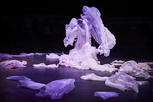 Guillaume Blanc, acrobatie, 32e promotion du Centre national des arts du cirque/CNAC de Châlons-en-Champagne