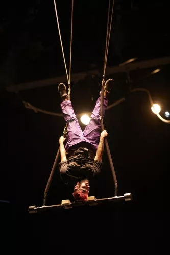 Andres Mateo Castelblanco Suarez, trapèze Washington, 32e promotion du Centre national des arts du cirque/CNAC de Châlons-en-Champagne