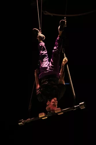 Andres Mateo Castelblanco Suarez, trapèze Washington, 32e promotion du Centre national des arts du cirque/CNAC de Châlons-en-Champagne