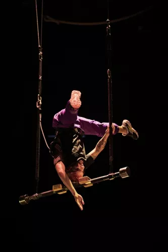 Andres Mateo Castelblanco Suarez, trapèze Washington, 32e promotion du Centre national des arts du cirque/CNAC de Châlons-en-Champagne