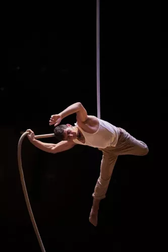Pablo Fraile Ruiz, corde lisse, 32e promotion du Centre national des arts du cirque/CNAC de Châlons-en-Champagne