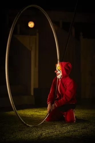 AFTER ALL, spectacle de fin d'études de la 33e promotion du Centre national des arts du cirque/CNAC de Châlons-en-Champagne - Direction artistique Séverine Chavrier