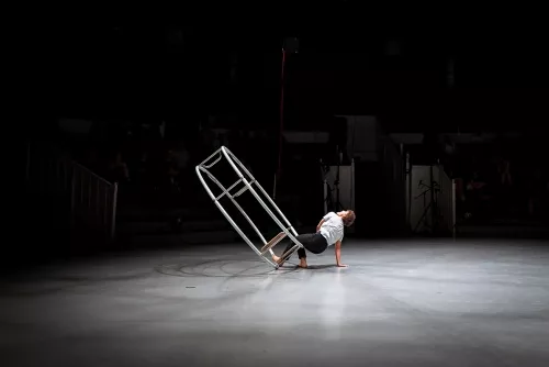 Noa Aubry, roue allemande, 34e promotion du Centre national des arts du cirque / CNAC de Châlons-en-Champagne