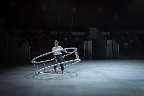 Noa Aubry, roue allemande, 34e promotion du Centre national des arts du cirque / CNAC de Châlons-en-Champagne