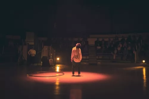 Marisol Lucht, roue Cyr, 34e promotion du Centre national des arts du cirque / CNAC de Châlons-en-Champagne