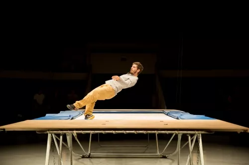 Thomas Thanasi, trampoline, acrobatie, 28e promotion du Centre national des arts du cirque (Cnac) de Châlons-en-Champagne