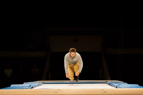 Thomas Thanasi, trampoline, acrobatie, 28e promotion du Centre national des arts du cirque (Cnac) de Châlons-en-Champagne