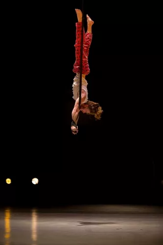 Dimitri Rizzello, Sangles, 27e promotion du Centre national des arts du cirque/CNAC de Châlons-en-Champagne