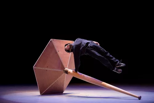 Lucas Struna, Mât indien, 27e promotion du Centre national des arts du cirque/CNAC de Châlons-en-Champagne