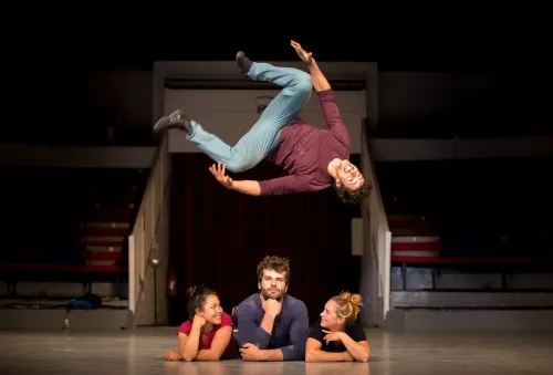 Anaïs Albisetti et Pedro Consciencia, Portés accrobatiques, 27e promotion du Centre national des arts du cirque/CNAC de Châlons-en-Champagne
