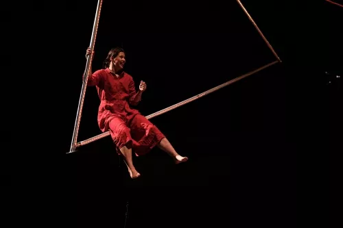 Theresa Kuhn, fil souple, 33e promotion du Centre national des arts du cirque / CNAC de Châlons-en-Champagne